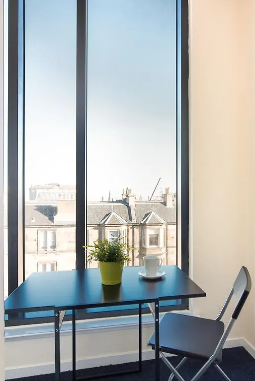 Mcdonald Road Residence Edinburgh Apartment